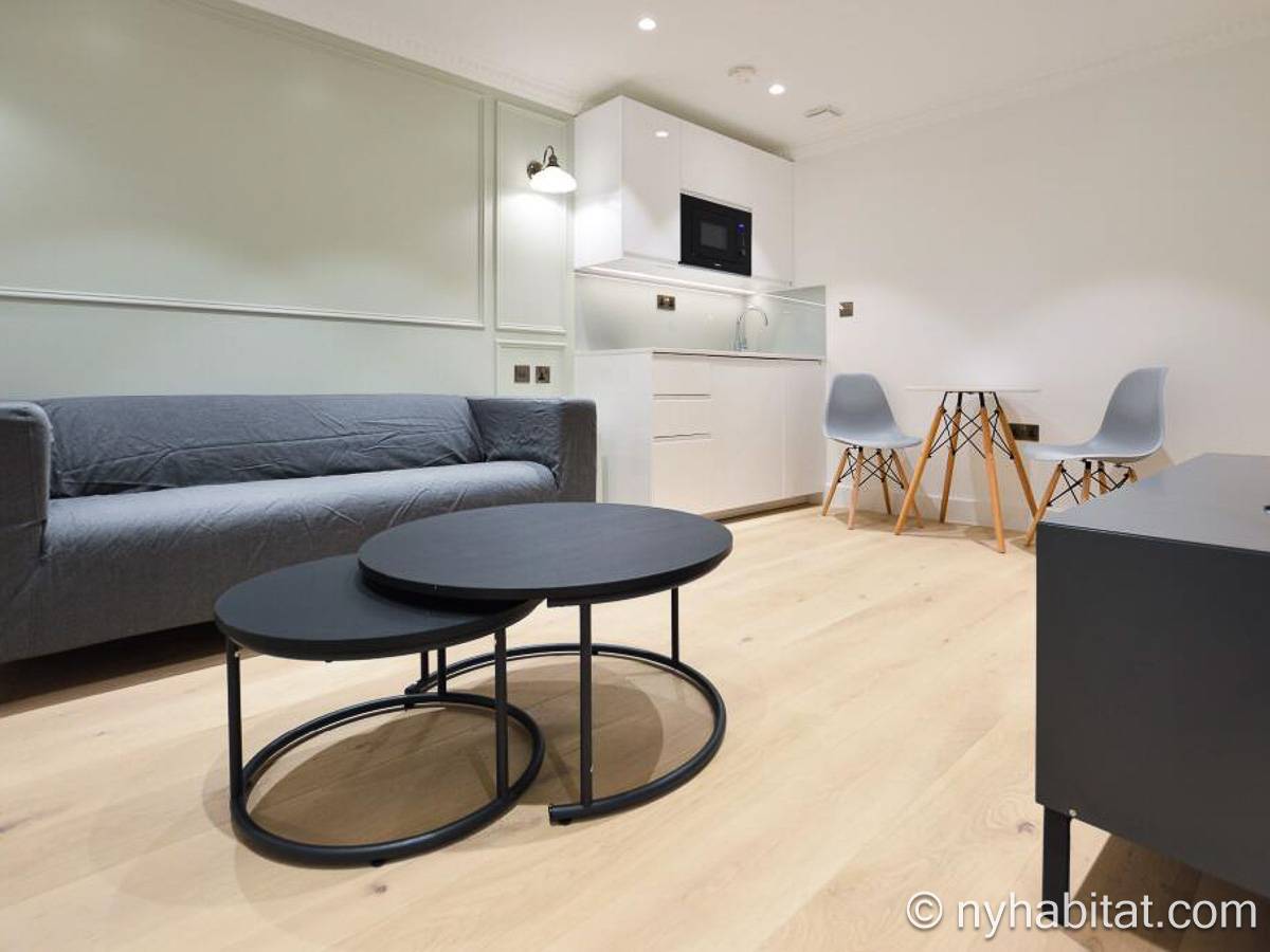 Wohnzimmer - Photo 2 von 6