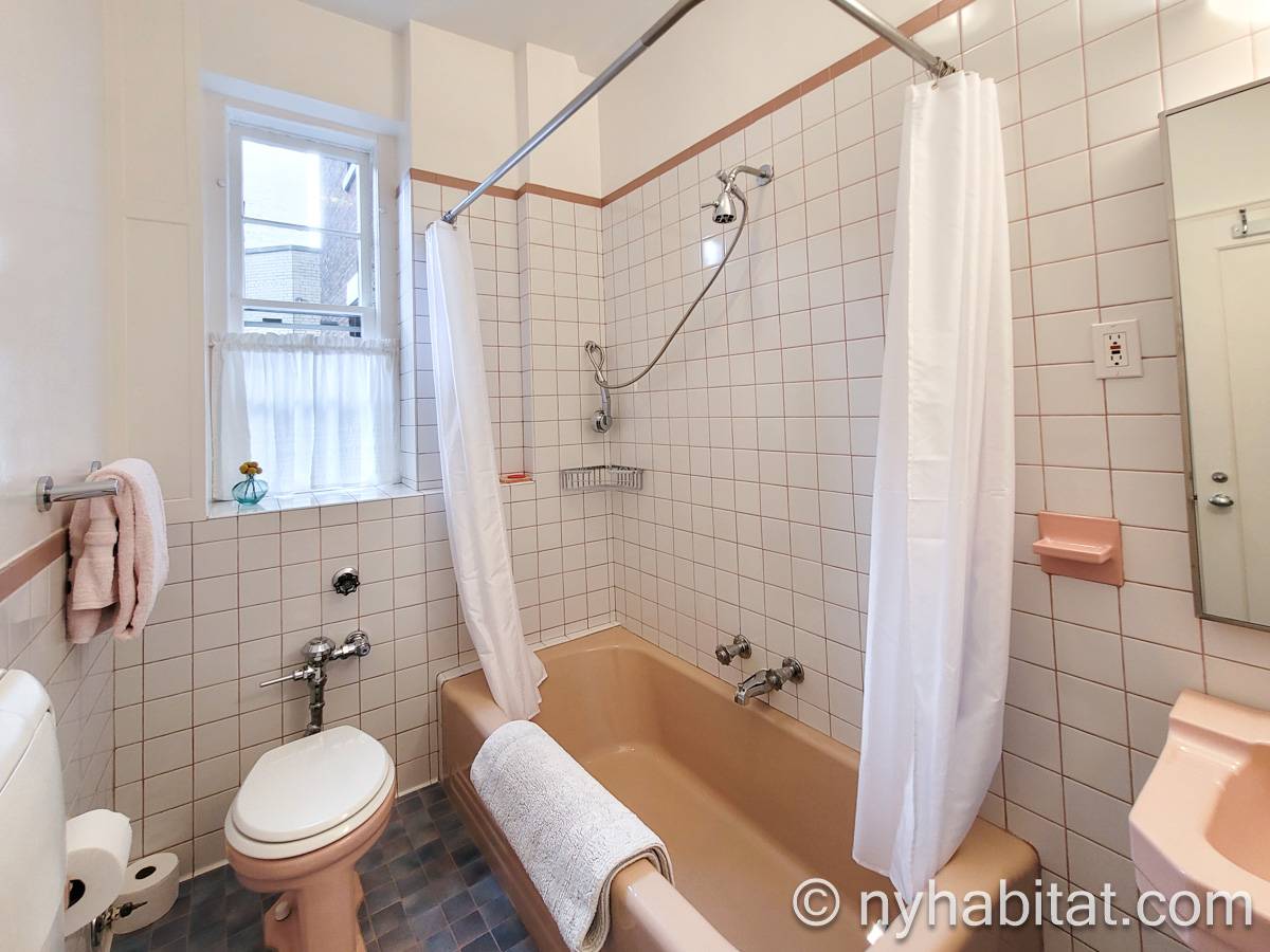 Ba&ntilde;o - Photo 1 de 4