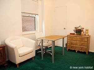 Schlafzimmer - Photo 6 von 8