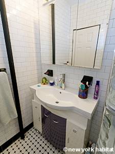 Ba&ntilde;o - Photo 2 de 2