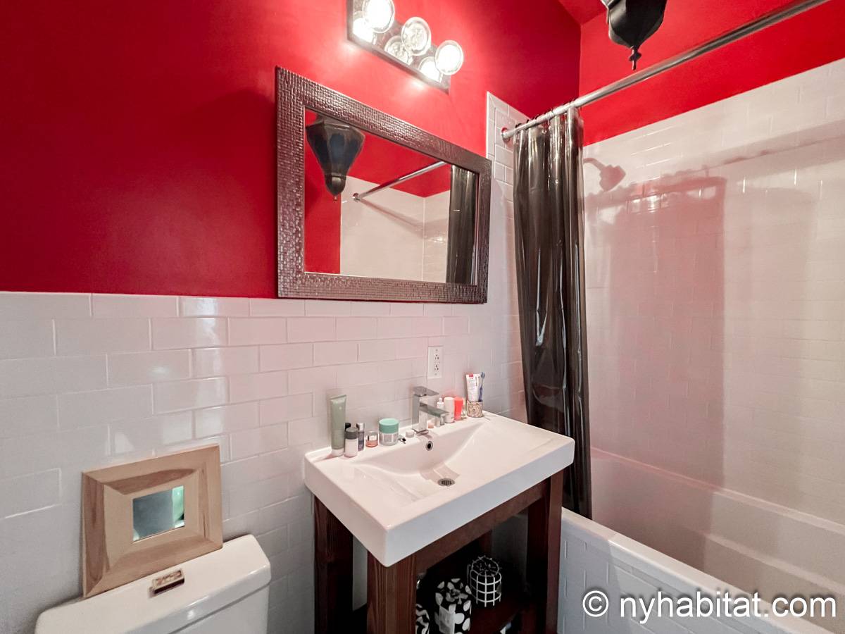 Bagno 2 - Photo 2 di 3