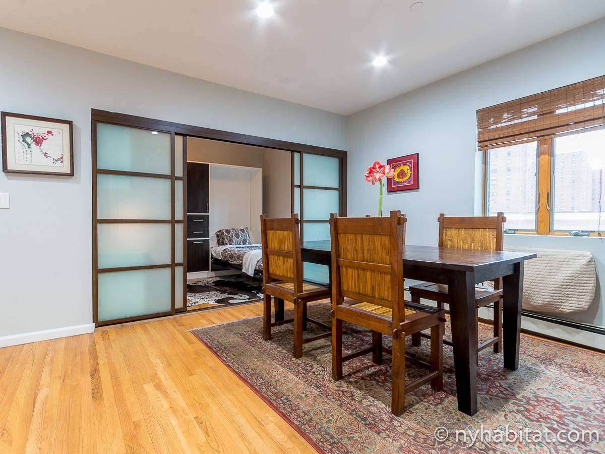 New York Roommate Room for rent in Harlem 3 Bedroom apartment (NY11228)