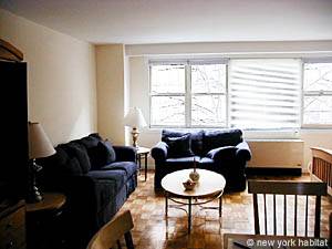 Living room - Photo 2 of 4