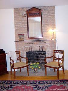 Living room - Photo 2 of 3 Living room - Photo 2 of 3