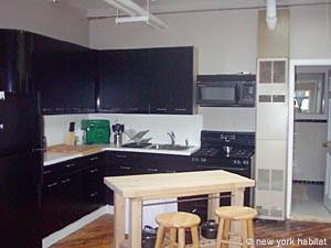 Kitchen - Photo 2 of 3
