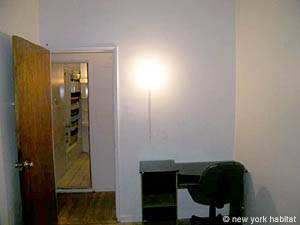 Camera 1 - Photo 2 di 3