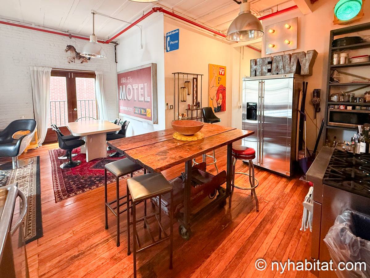 Kitchen - Photo 2 of 3