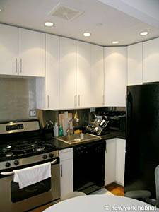Kitchen - Photo 3 of 4