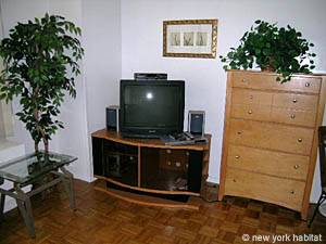 Wohnzimmer - Photo 3 von 4