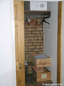 Living room - Photo 6 of 6 Living room - Photo 6 of 6