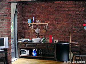 Living room - Photo 5 of 6 Living room - Photo 5 of 6