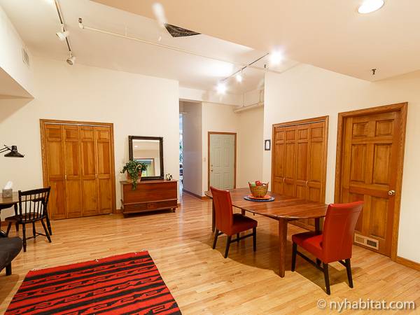 Living room - Photo 4 of 5 Living room - Photo 4 of 5