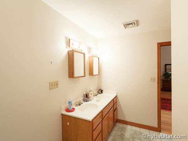 Bathroom - Photo 3 of 3 Bathroom - Photo 3 of 3