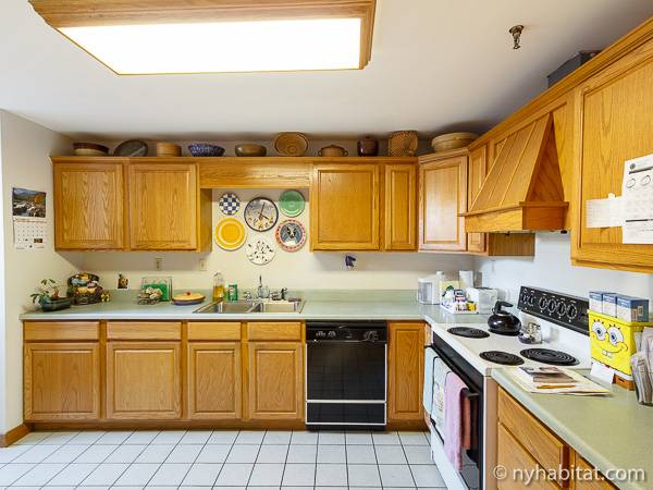 Kitchen - Photo 1 of 4 Kitchen - Photo 1 of 4