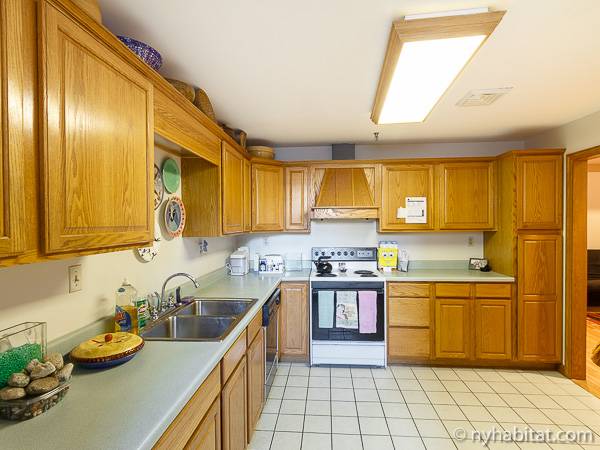 Kitchen - Photo 4 of 4 Kitchen - Photo 4 of 4