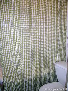 Badezimmer - Photo 2 von 2
