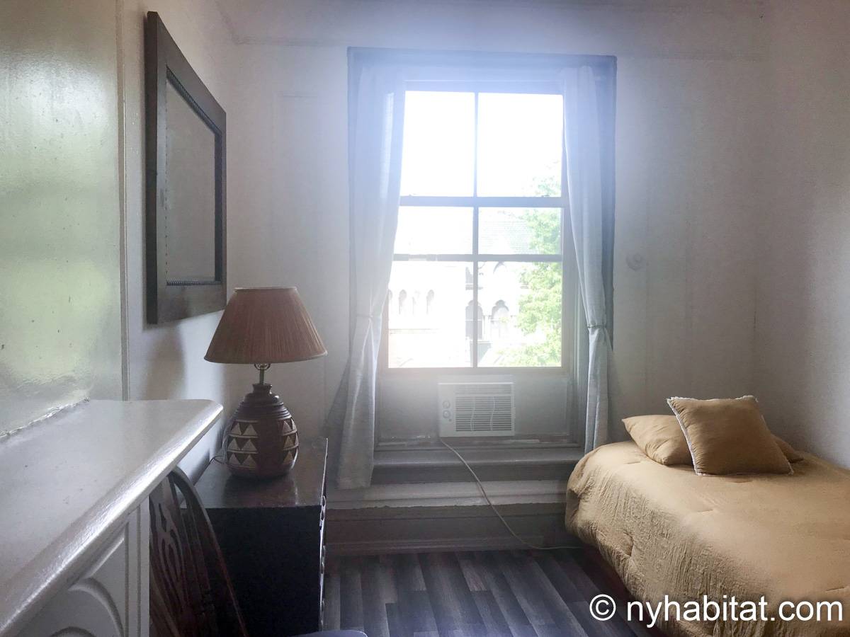 New York - 4 Bedroom roommate share apartment - Apartment reference NY-12302