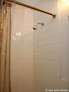 Bathroom 1 - Photo 4 of 4