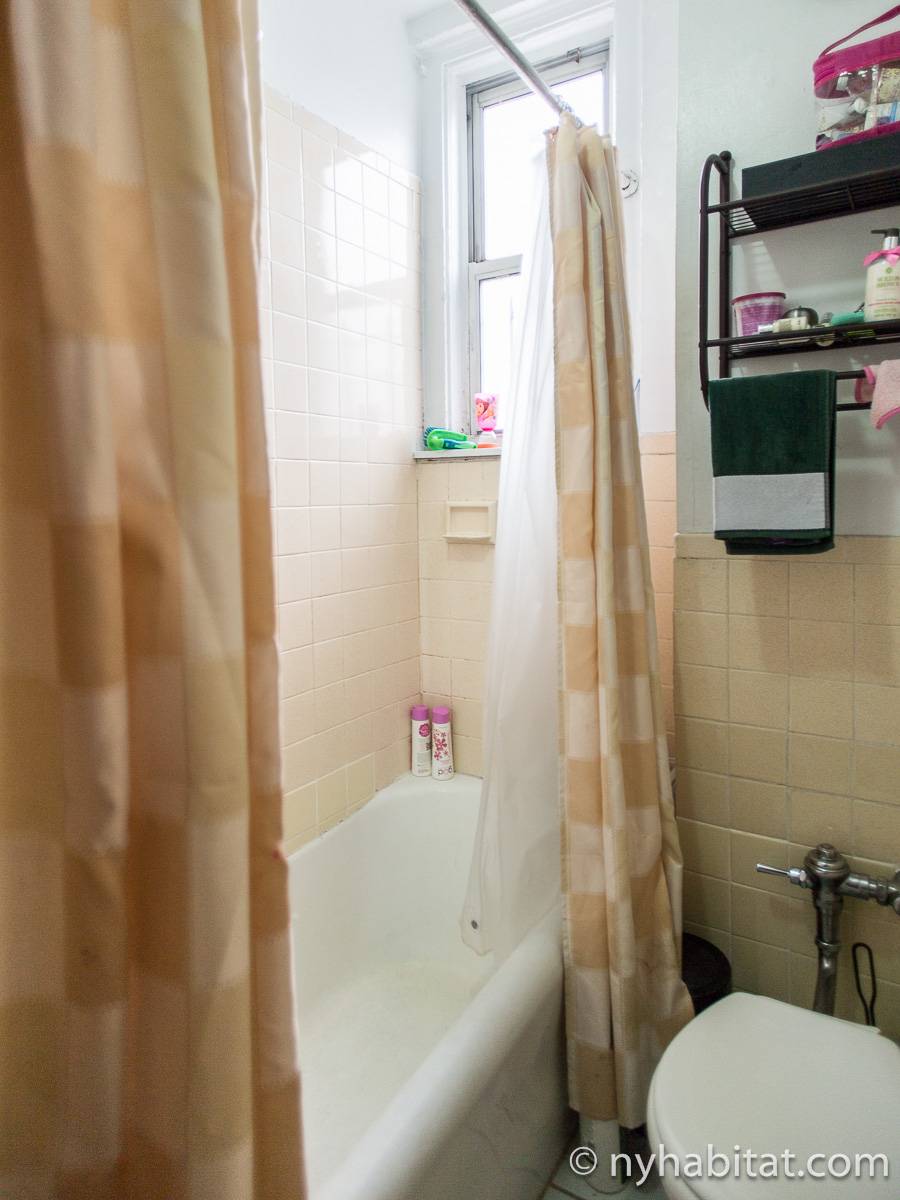 Ba&ntilde;o - Photo 3 de 3