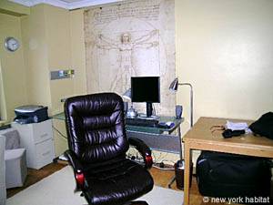 Living room - Photo 5 of 8 Living room - Photo 5 of 8