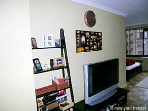 Living room - Photo 8 of 8 Living room - Photo 8 of 8