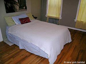 Schlafzimmer - Photo 2 von 4