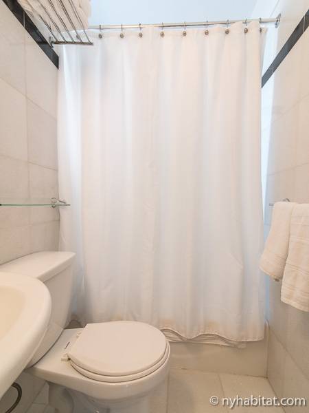 Ba&ntilde;o - Photo 3 de 6