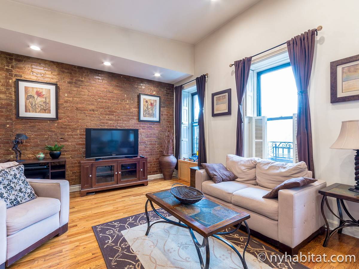 New York Apartment 2 Bedroom Apartment Rental in Harlem (NY12770)