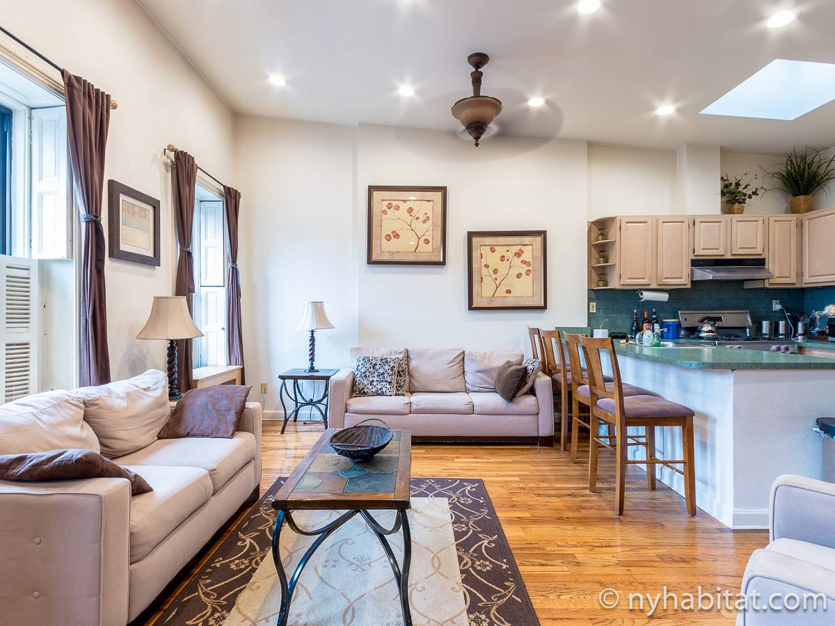 New York Apartment 2 Bedroom Apartment Rental in Harlem (NY14699)