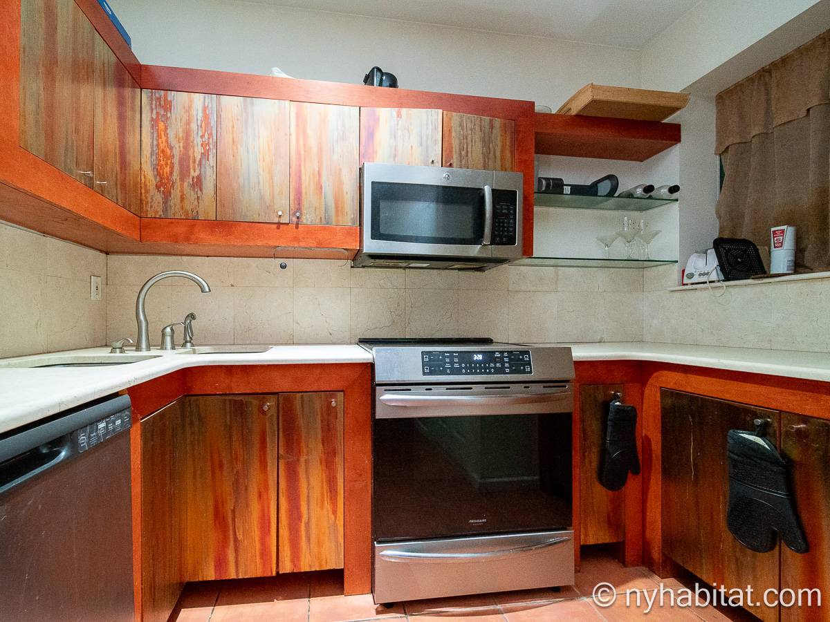 Kitchen - Photo 3 of 4 Kitchen - Photo 3 of 4