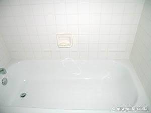 Bathroom 2 - Photo 2 of 3