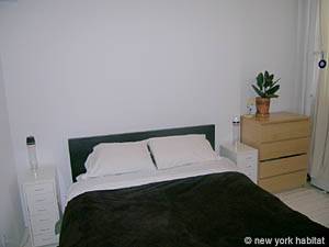 Bedroom - Photo 3 of 4