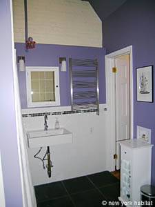 Badezimmer - Photo 2 von 7