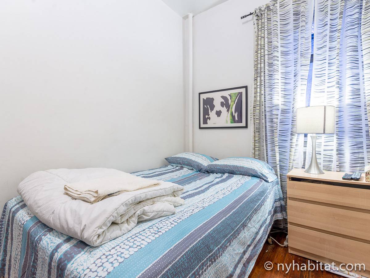 Schlafzimmer 1 - Photo 1 von 6