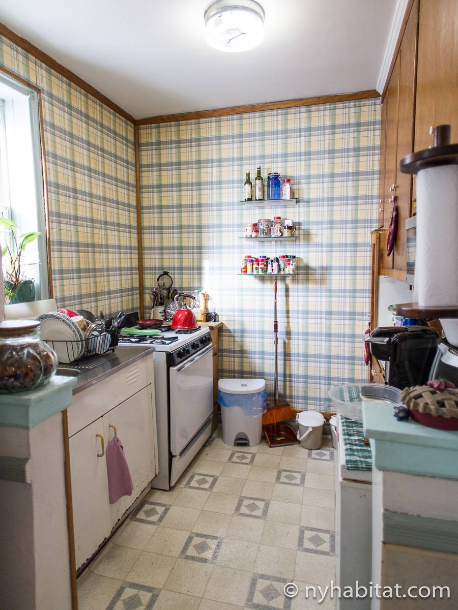 Kitchen - Photo 1 of 6