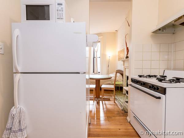 Kitchen - Photo 4 of 4