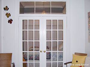 Living room - Photo 6 of 7