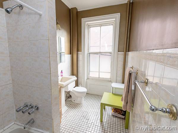 Salle de bain 2 - Photo 1 sur 2