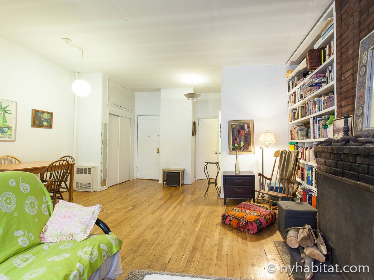 Wohnzimmer - Photo 4 von 6 Wohnzimmer - Photo 4 von 6