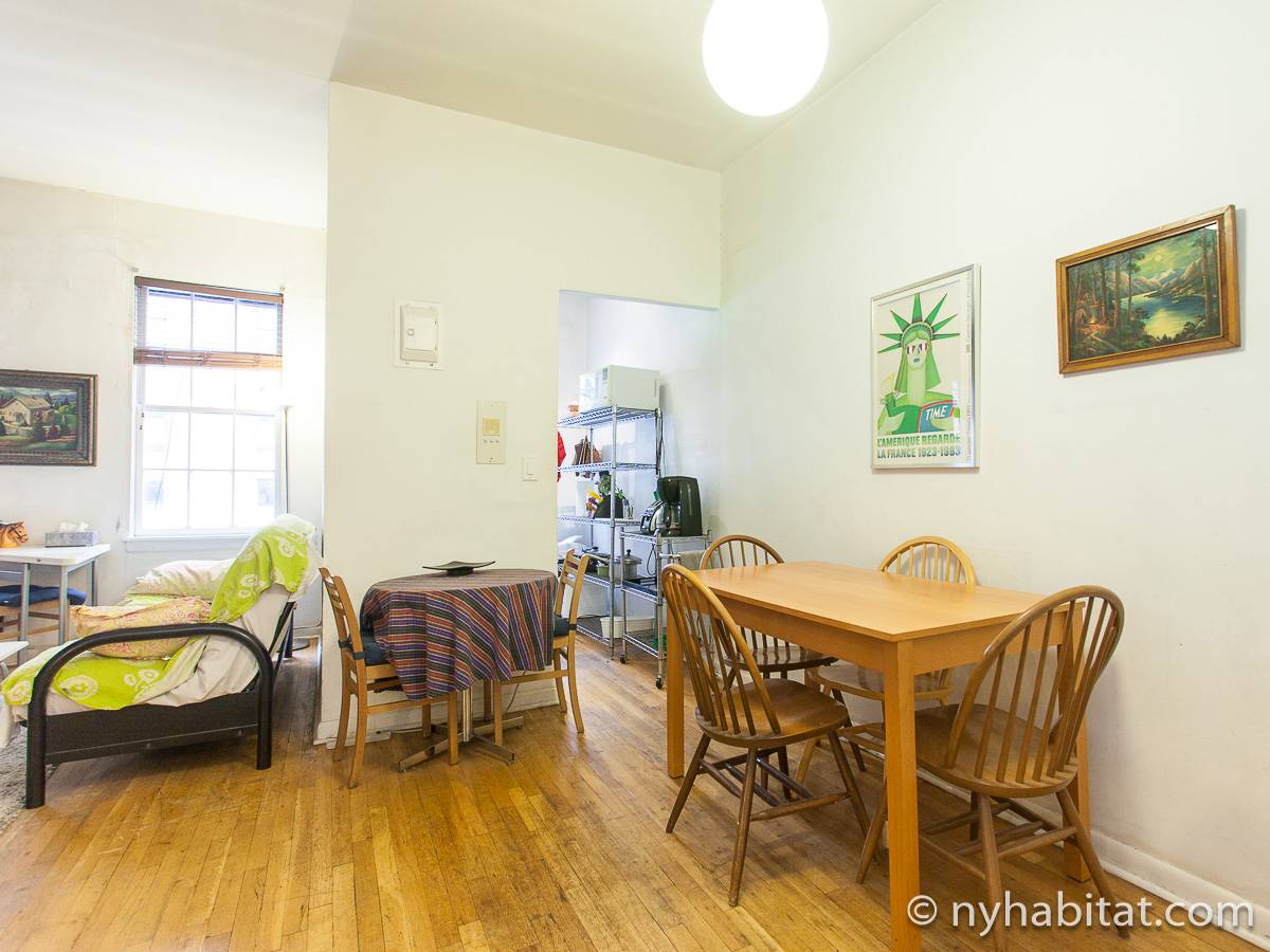 Wohnzimmer - Photo 5 von 6 Wohnzimmer - Photo 5 von 6