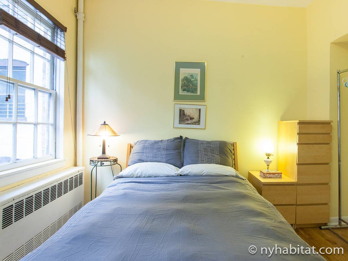 Schlafzimmer - Photo 2 von 4 Schlafzimmer - Photo 2 von 4