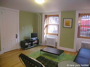 Living room - Photo 4 of 4