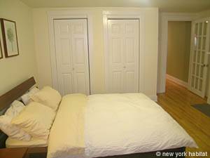 Bedroom - Photo 3 of 4