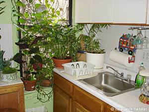 Kitchen - Photo 3 of 5