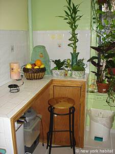 Kitchen - Photo 4 of 5