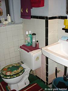 Ba&ntilde;o - Photo 2 de 2
