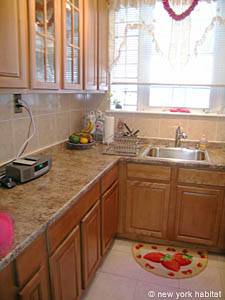 Kitchen - Photo 3 of 5