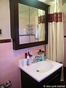 Bathroom 2 - Photo 1 of 2