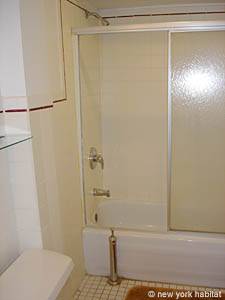 Salle de bain 1 - Photo 2 sur 3