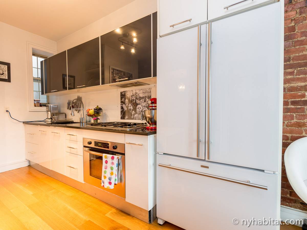 Kitchen - Photo 4 of 4